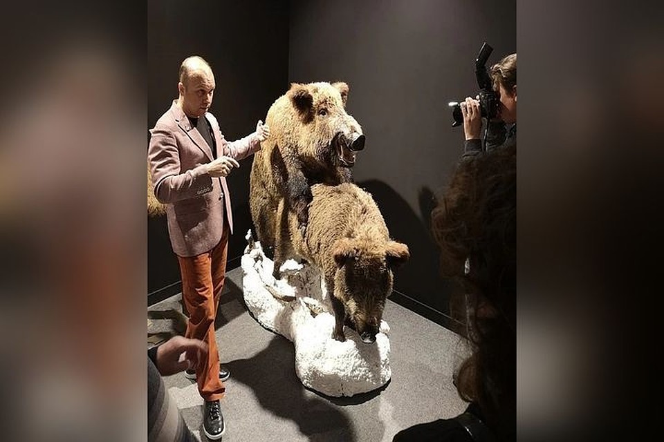 Прокуратура Железнодорожного района Новосибирска нашла нарушения федерального законодательства в сфере защиты детей на провокационной выставке «Каждой твари по паре». Фото: vk.com/kazdoytvaripopare