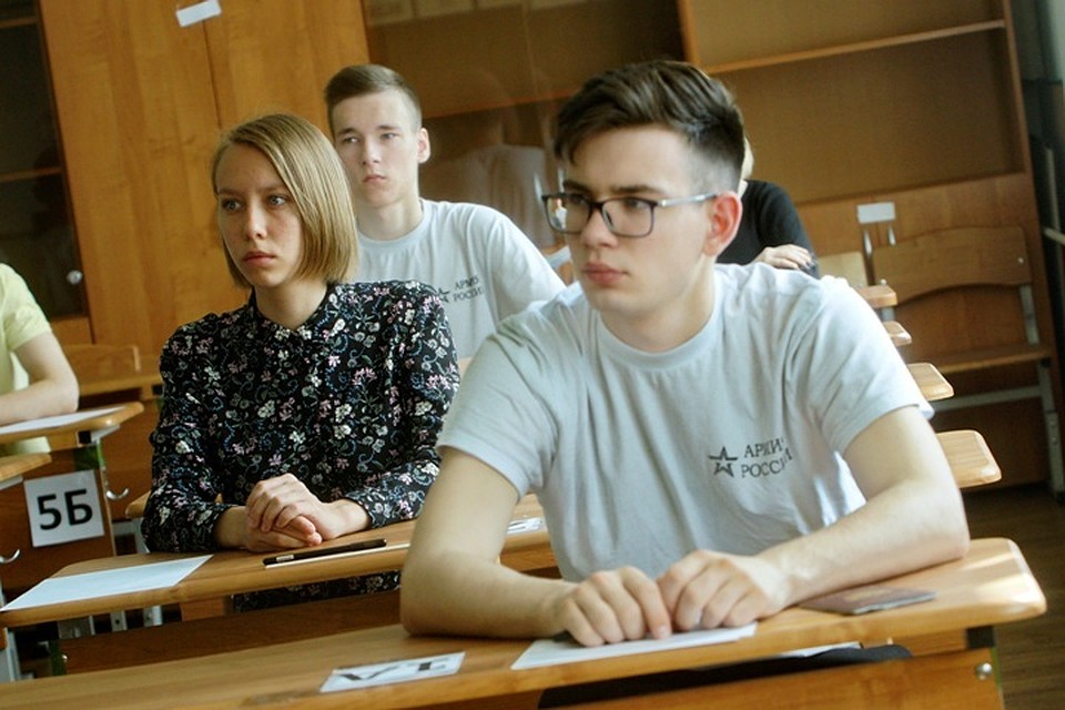 Из-за коронавируса в Кузбассе перенесли досрочную сдачу ЕГЭ