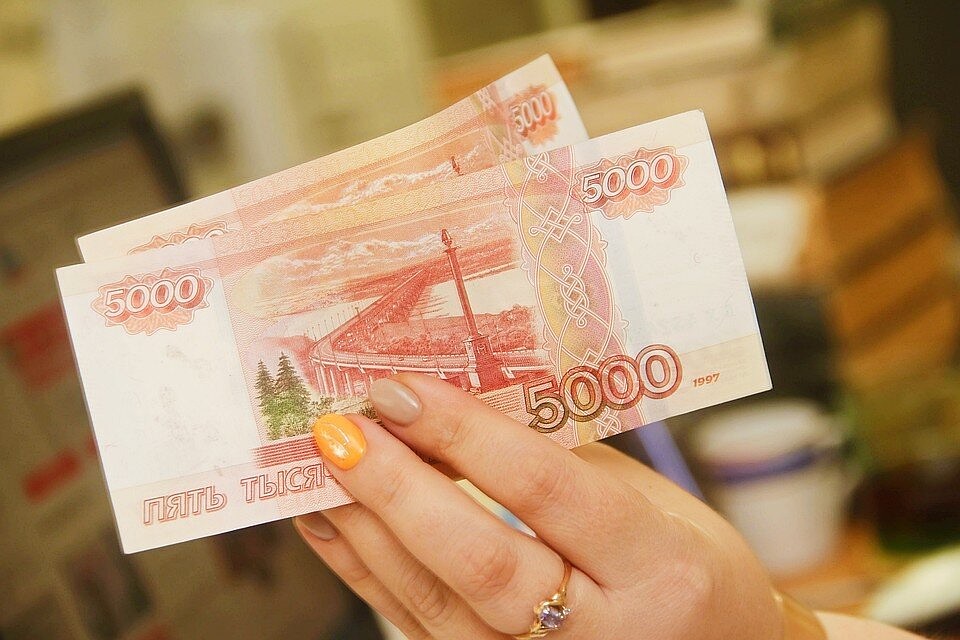 При обыске у подозреваемого изъято 775 000 рублей фальшивками