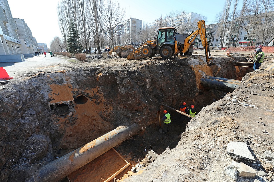 На проспекте Победы в Липецке кипит работа