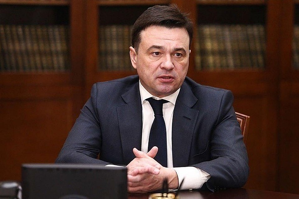 Ситуация с коронавирусом пока не требует введения в Подмосковье пропускного режима, заявил губернатор региона Андрей Воробьев