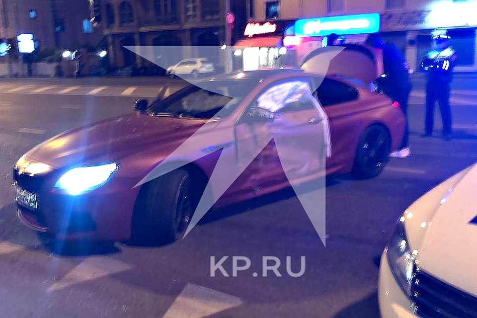 BMW попала в ДТП на улице Мачуги