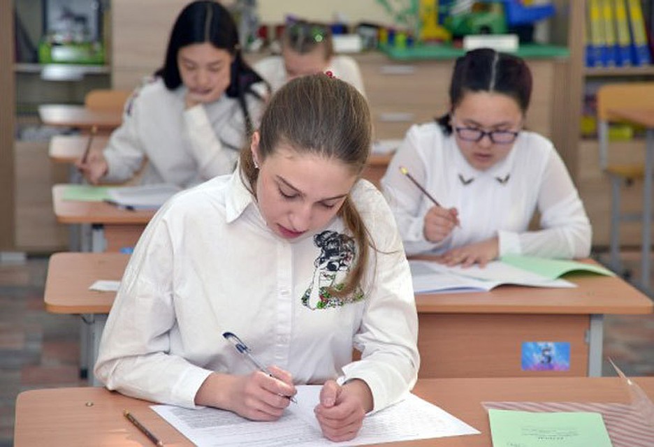В МОиН рассказали, как выпускники будут сдавать экзамены.