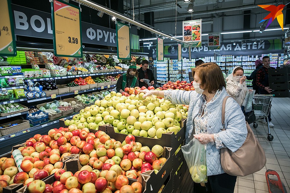Цены на яблоки шокируют. Кое-где за кило просят без малого шесть с половиной рублей
