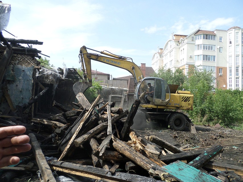 Фото: В юбилей победы в Рязани начали сносить дом Константина Симонова