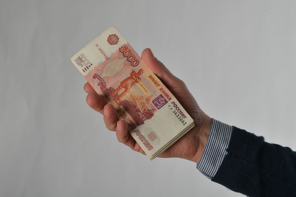 Ярославец задолжал сыну около 200 тысяч рублей