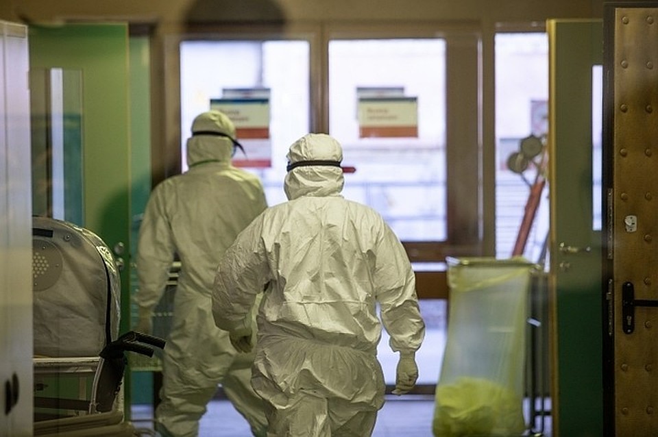 Всего с начала пандемии COVID-19 в России общее число заражений превысило 449 тысяч человек