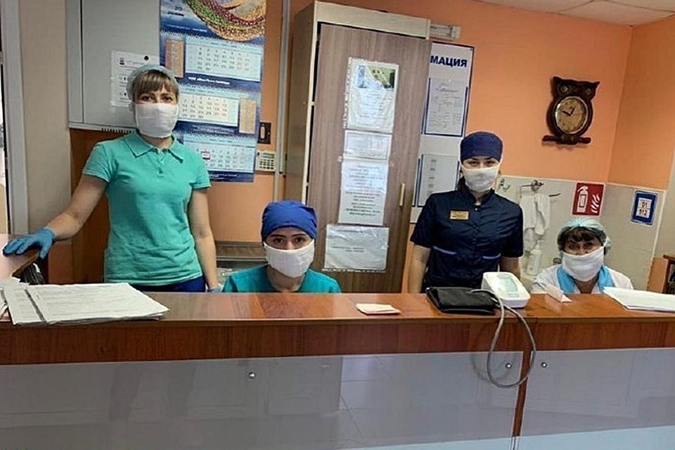Мужчину спасали практически всей больницей. Фото: instagram.com/gorbolnica1nvrsk