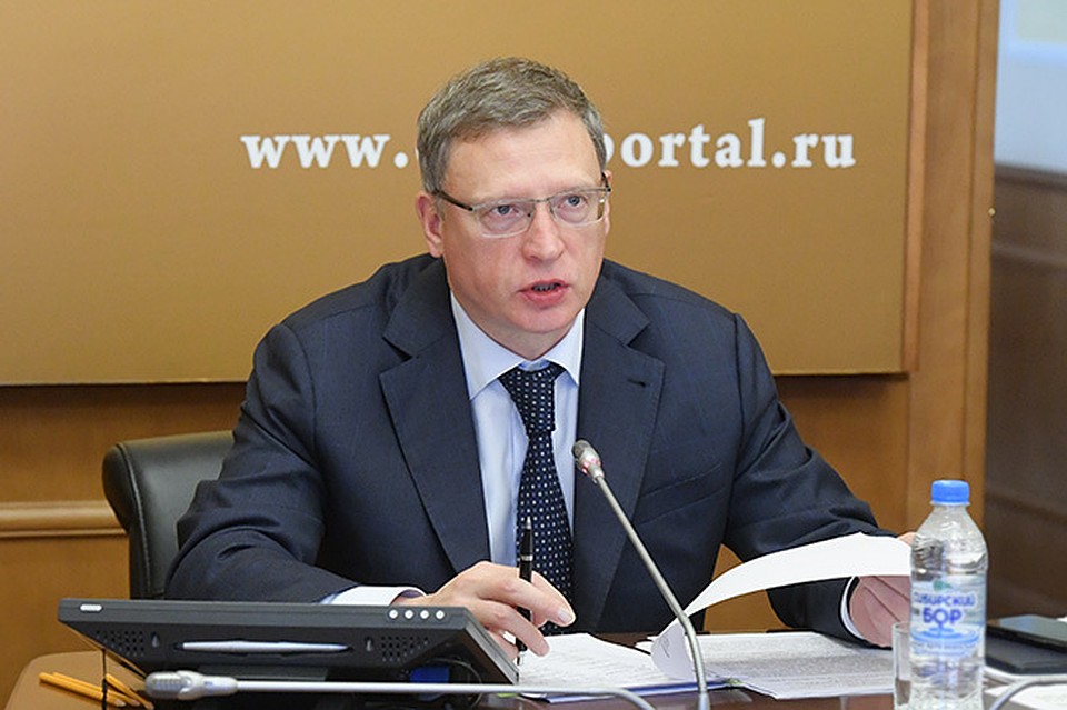 Омский губернатор поручил правительству определить участки под новые школы и садики