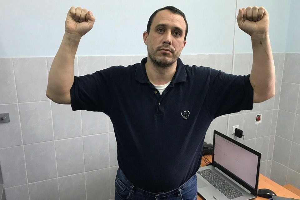 МВД о Павле Северинце: "Терся рукой о решетку в камере - помощь медиков не понадобилась". Фото: МВД.