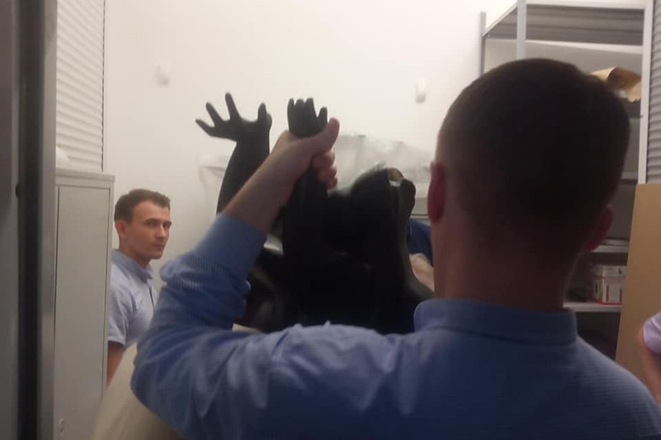 Скульптуру Осипа Цадкина увезли из Витебска в Минск.