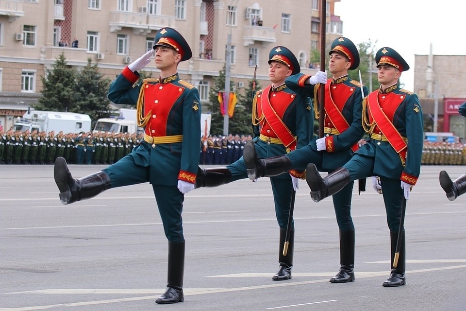 Всего на территории Южного военного округа будет проведено 10 военных парадов