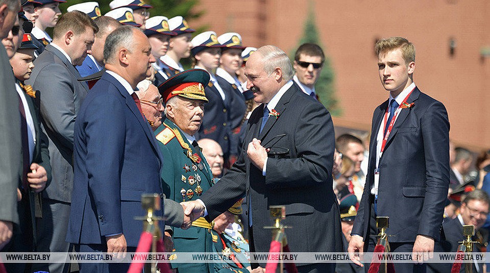 Лукашенко с сыновьями приехал в Москву на парад. Фото: belta.by