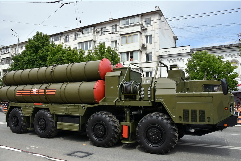 Парады Победы в Крыму прошли 24 июня