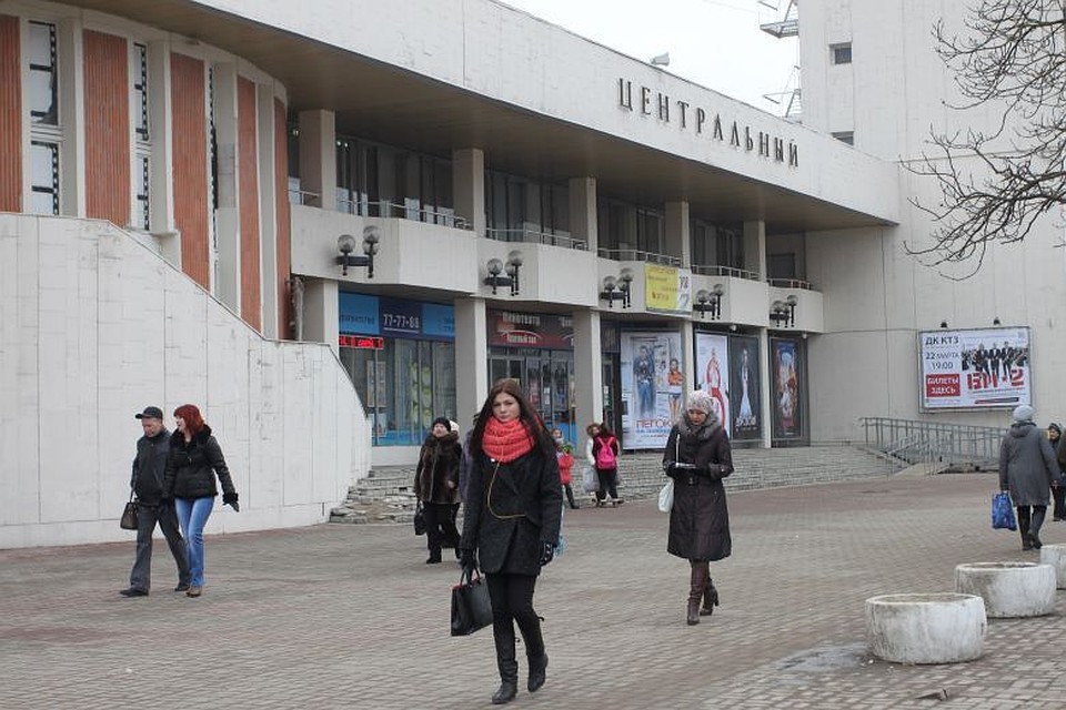 В последний раз здесь кино показывали в марте.