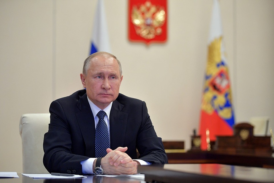 Путин назвал День Победы главным праздником России
