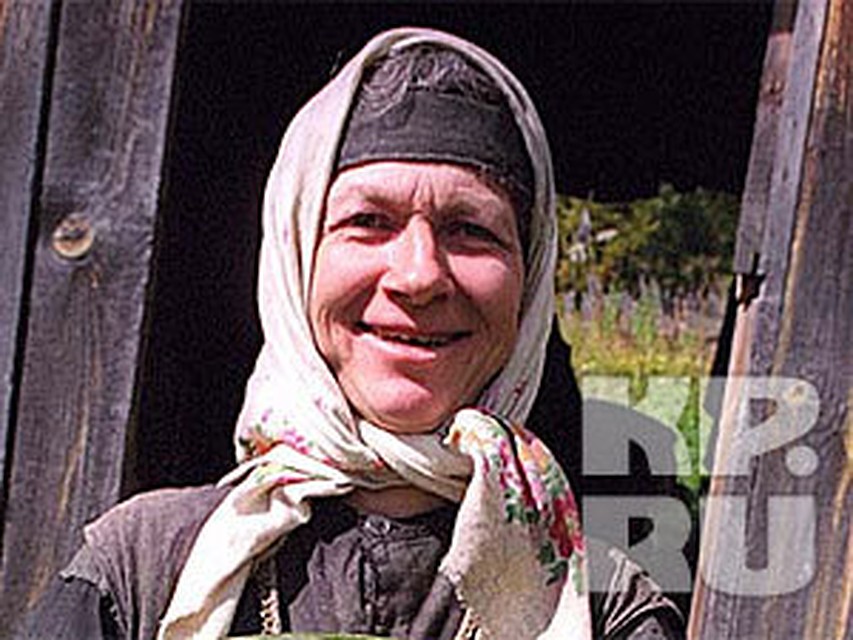 Сибирская отшельница Агафья Лыкова пригласила президента Медведева на свои именины