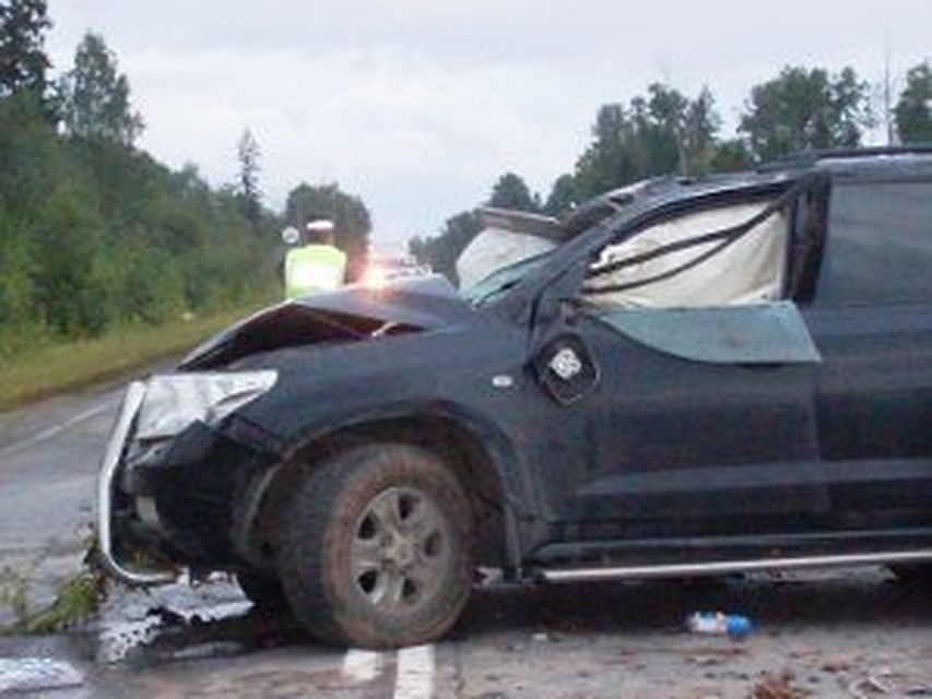 Депутат Михаил Суров погиб в аварии в Вологодской области.