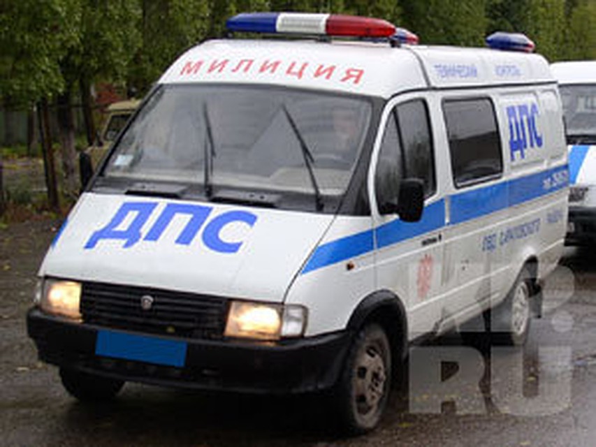В ДТП пострадали трое детей и женщина.