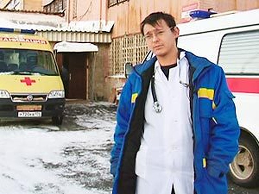 Фельдшер Альберт Крапчинский требует с больницы компенсацию за задержку выплаты отпускных.
