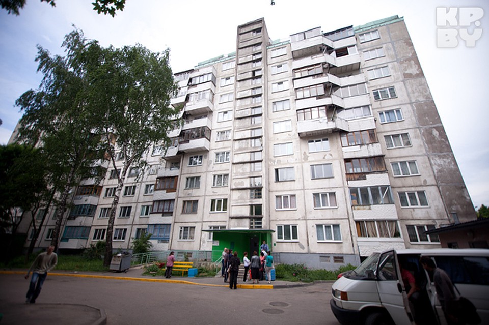 Веронику Васильевну, которая живет в этом доме, выселяют на улицу.