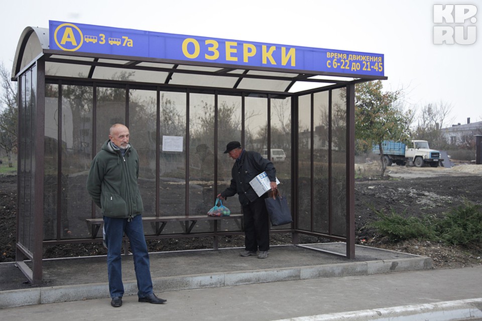Переселившихся в "Озерки" подтопленцев все равно заливает. Теперь, правда, с крыши