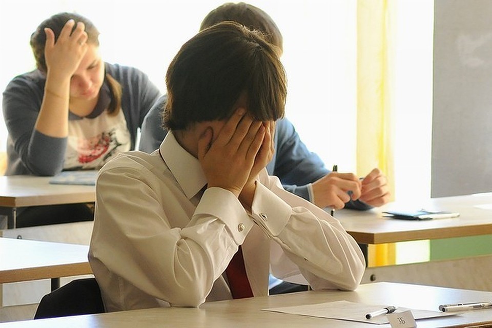 Рособрнадзор перепроверит работы кузбасских выпускников по английскому языку
