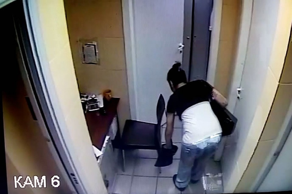 153