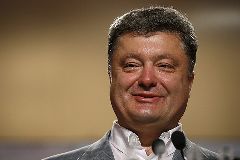 Президент Порошенко объявил, что возобновляет операцию против «террористов и сепаратистов» и собирается вести ее до полной победы