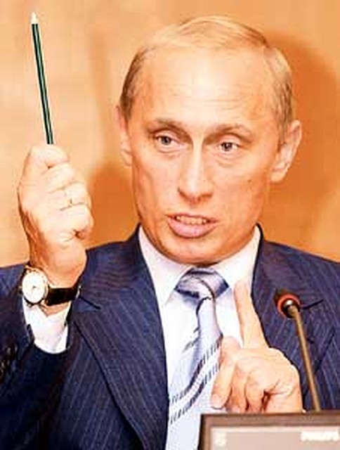 ВВП, по словам астрологов, - Дракон в возрасте Змеи.