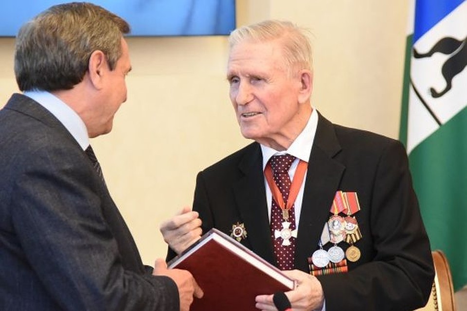 Новосибирский художник Вениамин Чебанов отметил 90-летие. Фото: www.nso.ru.