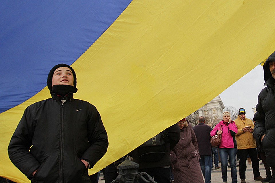 Мало того, что ложь официальных украинских СМИ беспрецедентна по своему размаху и наглости, так оказывается (!), как установили исследователи, у этой лжи есть совершенно конкретная цель