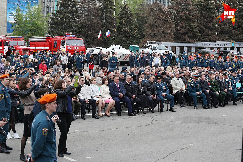 День пожарной охраны в Саратове Фото: Роман ЗЛОБИН