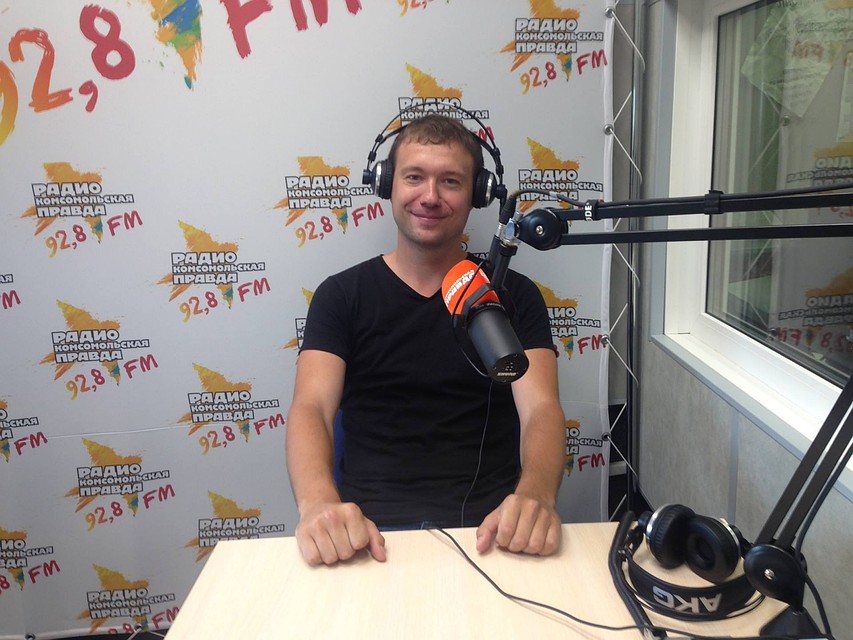 Орнитолог Алексей Левашкин