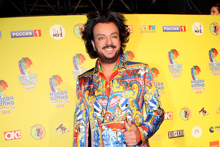 Известный модник презентовал в Крыму новый эксклюзивный наряд от Dolce&Gabbana