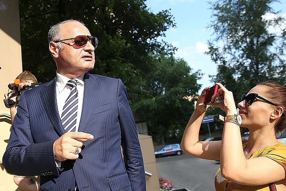 Эраст Матаев, избивший девушку на Арбате, хочет уйти от наказания ФОТО Артем Коротаев/ТАСС