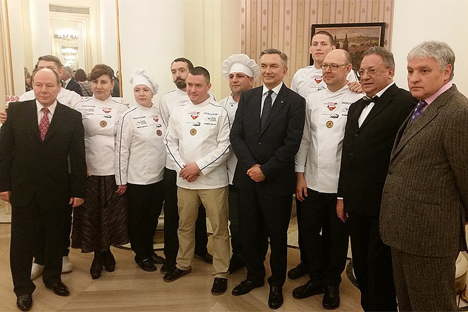Официальная церемония открытия прошла в российском посольстве в Мадриде при участии посла РФ Юрия Корчагина.