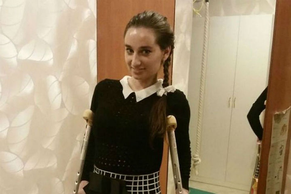 Настя провела в больнице полтора месяца и заново училась ходить.