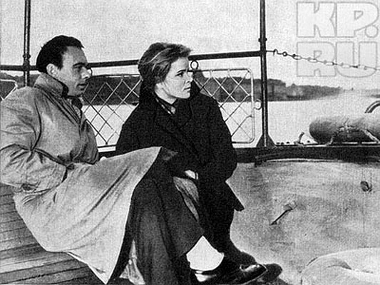В этом фильме Алексей Баталов играет Александра Николаевича Березкина, врача скорой помощи. Фильм 1953 года, режиссер Иосиф Хейфиц. Фото: russiancinema.ru