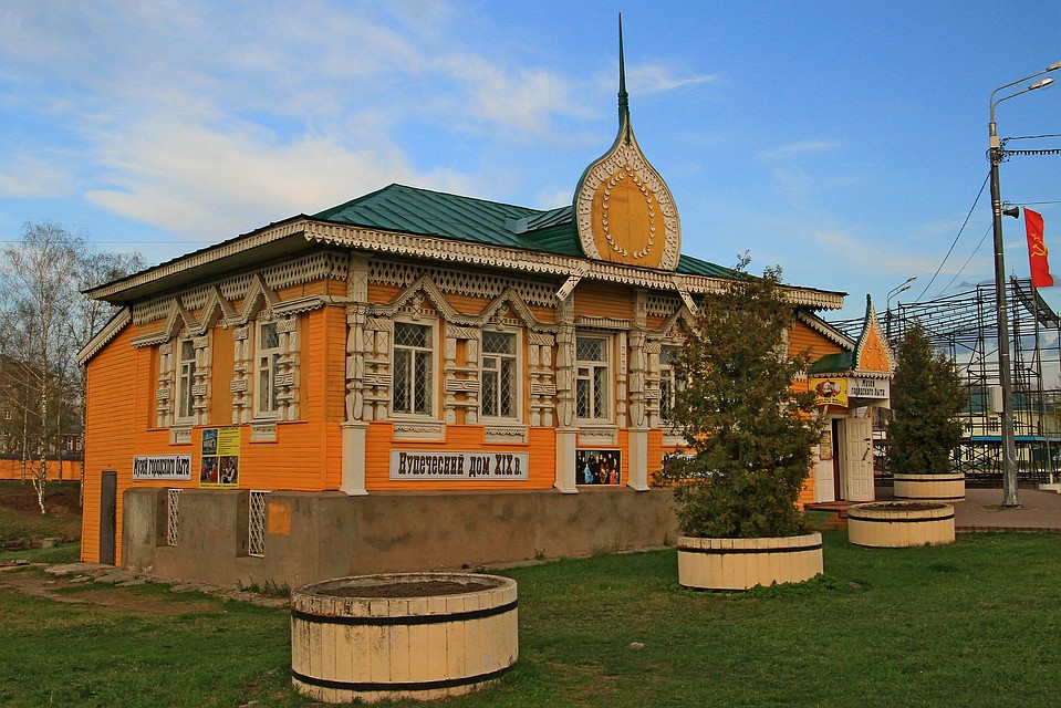 Купеческие особняки превращаются в музеи. Фото: Евгений ВАСИН