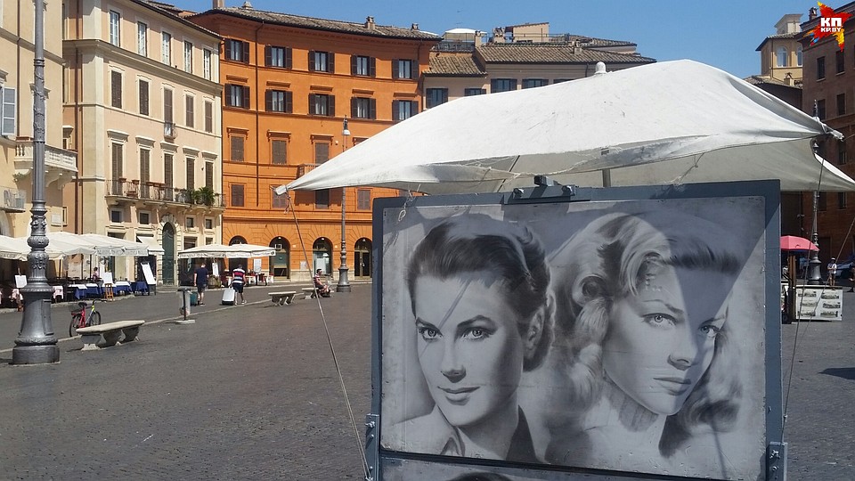 На Piazza Navona всегда играют уличные музыканты, а художники продают свои работы. Фото: Катерина БОРИСЕВИЧ