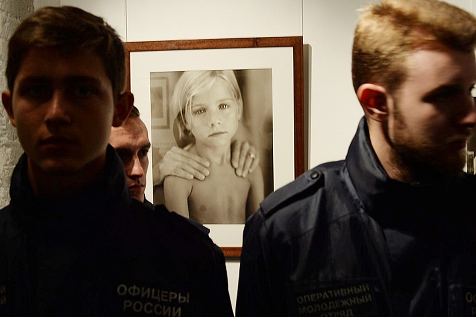 Выставка "Джок Стерджес. Без смущения" была закрыта 25 сентября, так как вызвала общественный резонанс Фото: Виктор ГУСЕЙНОВ