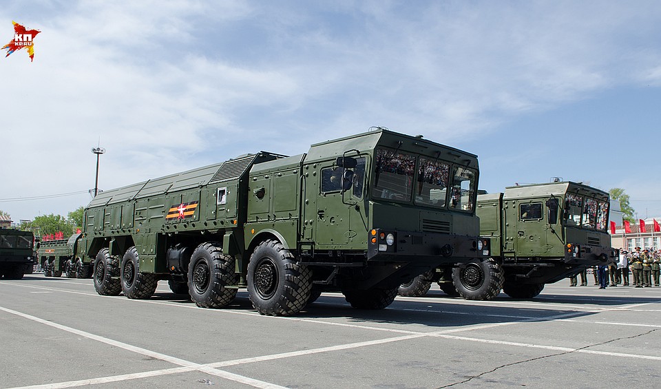 Военный парад в Самаре Фото: Андрей ЦЫГАНОВ
