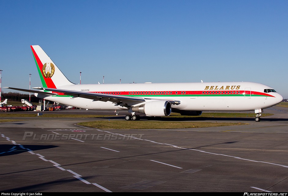 флагманским самолетом для первого лица Беларуси стал Boeing-767 в VIP-компоновке. Фото: Jan Seba, planespotters.net.