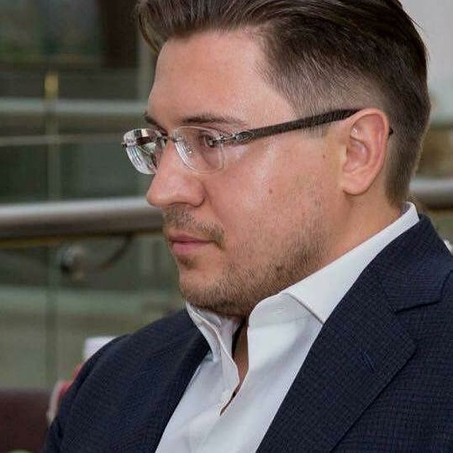Адвокат Александр Карабанов уверен, что обидчика Волочковой можно наказать.