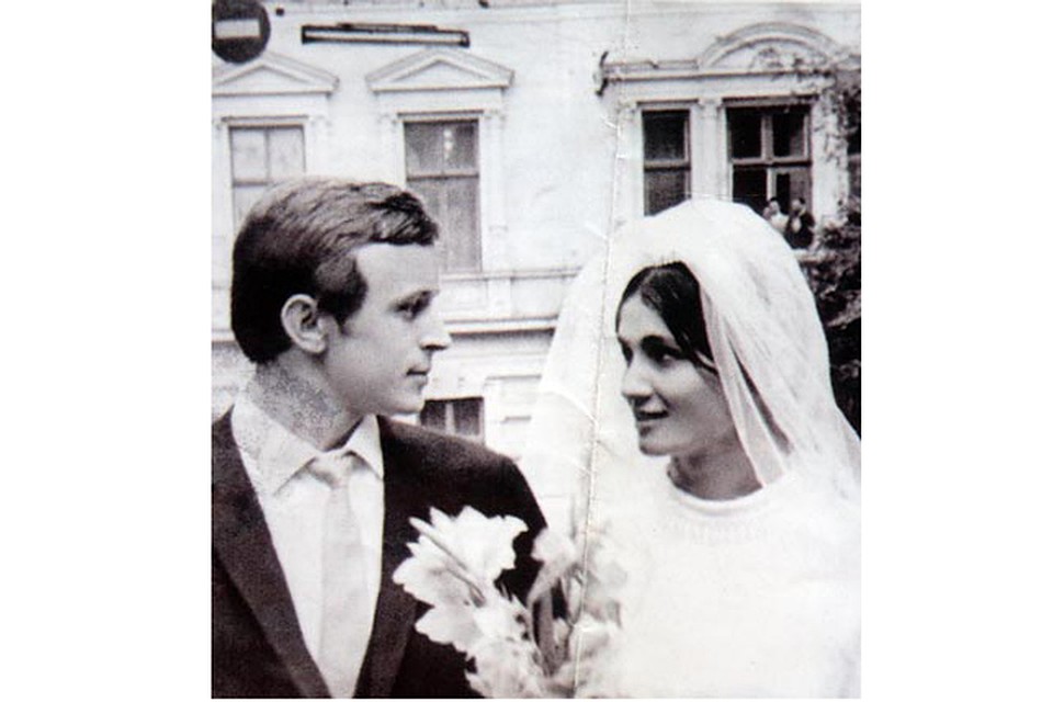 София Ротару выходит замуж за Анатолия Евдокименко. 1968 г.