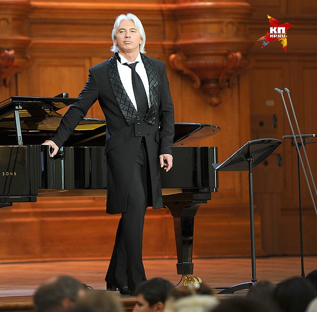 Дмитрий Хворостовский на сцене, 2012 год. Фото: Мила СТРИЖ