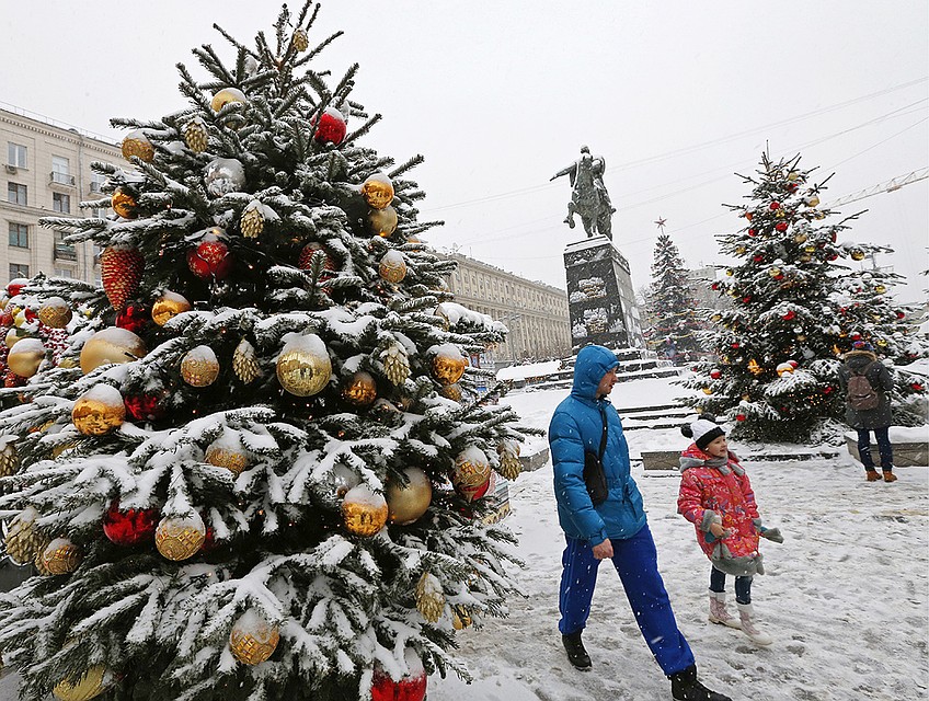 Столичные власти приготовили для москвичей и гостей города программу новогодних гуляний на Тверской. ФОТО Михаил Джапаридзе/ТАСС