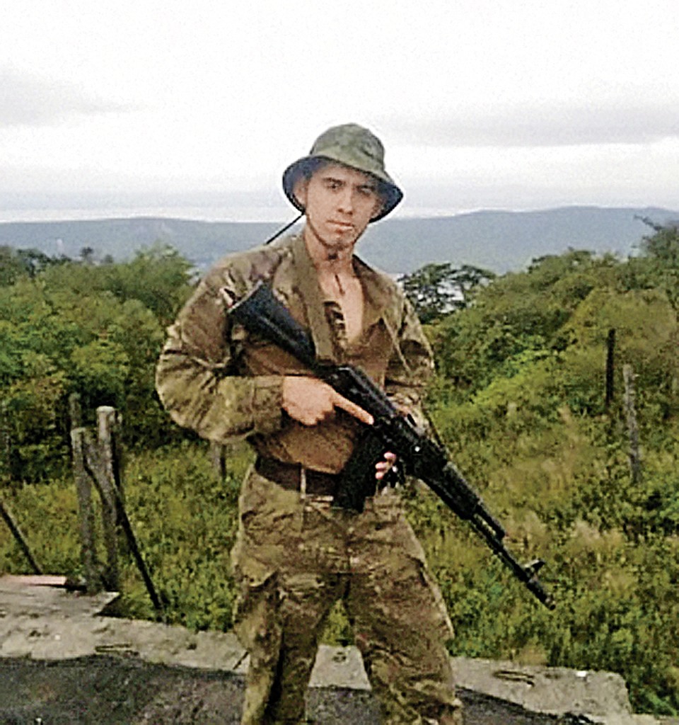 Андрей Шелест прошел срочную службу в секретной части «Холуай». Фото: Instagram.com