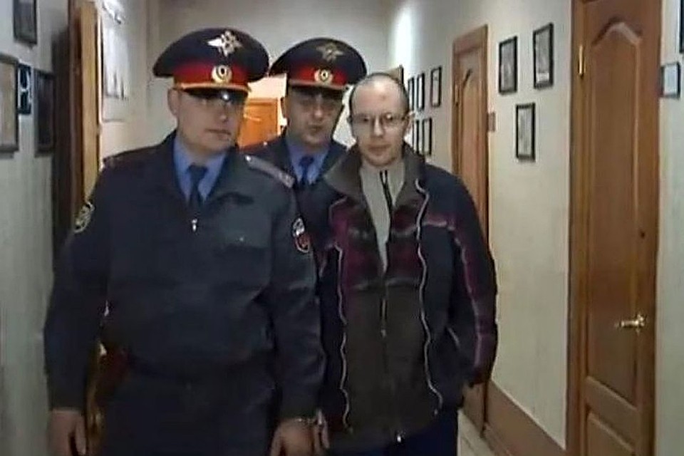 Сожитель женщины, жалующейся на несоблюдение требований детской безопасности, был осужден за страшное преступление: после школы он подкараулил девочку, изнасиловал ее и убил в лесу... Фото: из личного архива героя(ев) публикации